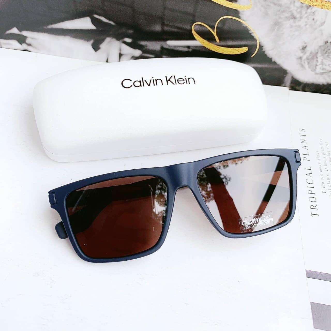 Kính Calvin Klein Fashion Men Sunglasses chính hãng CK20521S-310 Nâu